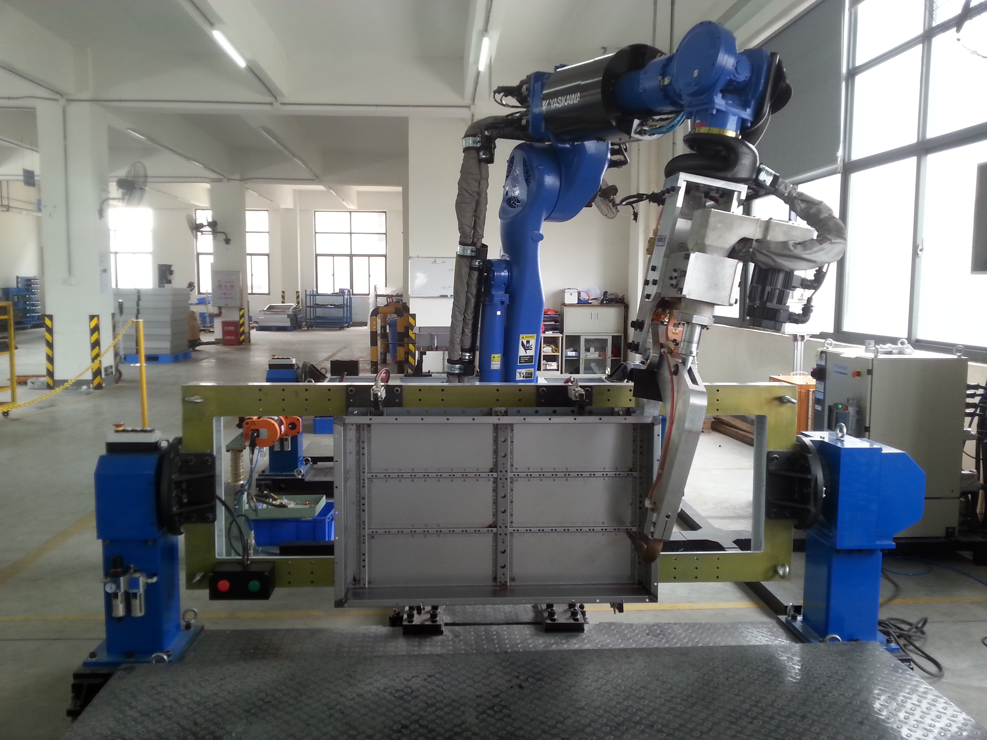 機(jī)器人點(diǎn)焊系統(tǒng)